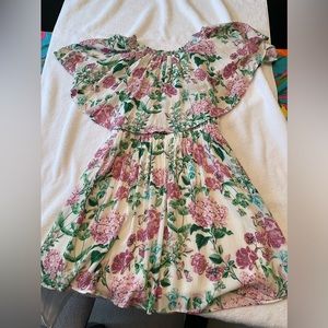 Mumu-flouncy sleeve dress. Excellent condition. Medium.